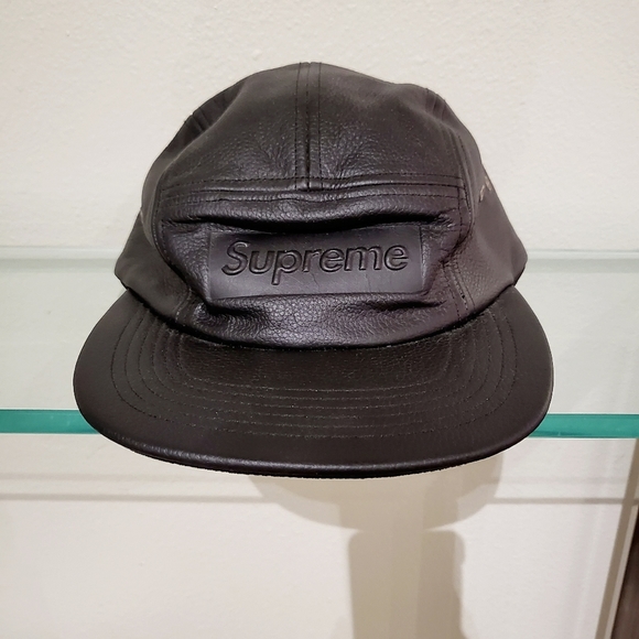Supreme | Pebble Leather Camp Cap - Picture 2 of 5